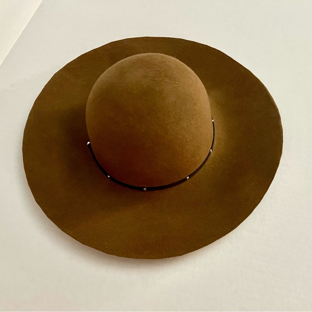 Boho 1970s Stevie Nicks Daisy Jones Style Wide Brim Hat - Brand New With Tags